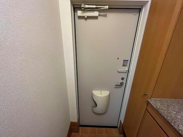  エルムプラシード5号館