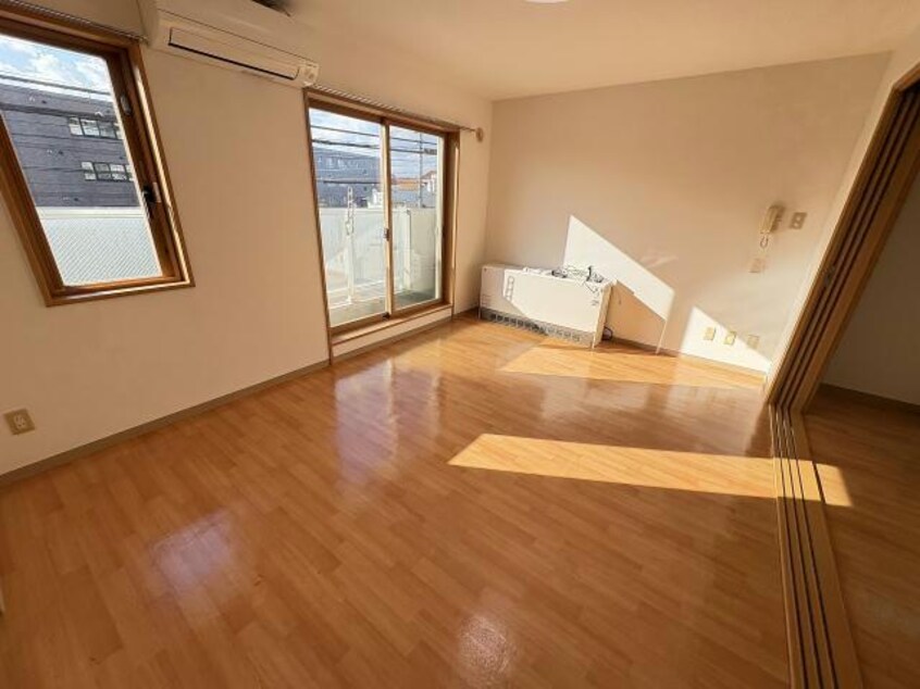  クラスターラティア