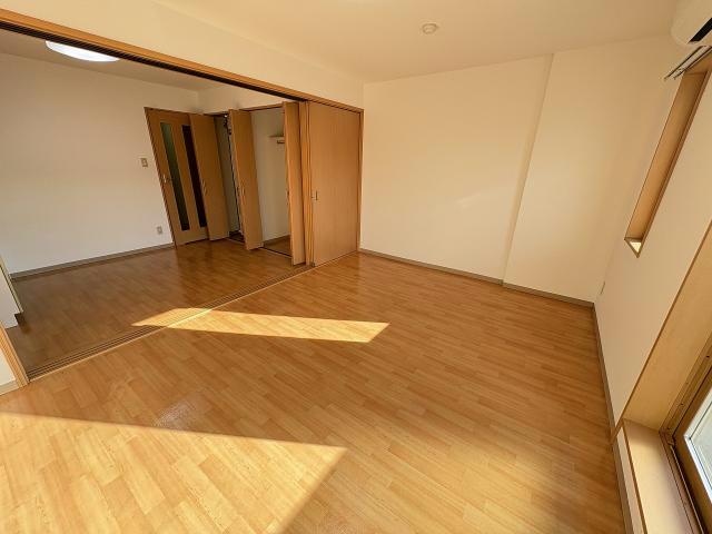  クラスターラティア