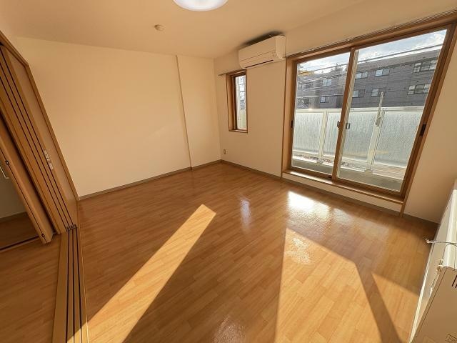  クラスターラティア