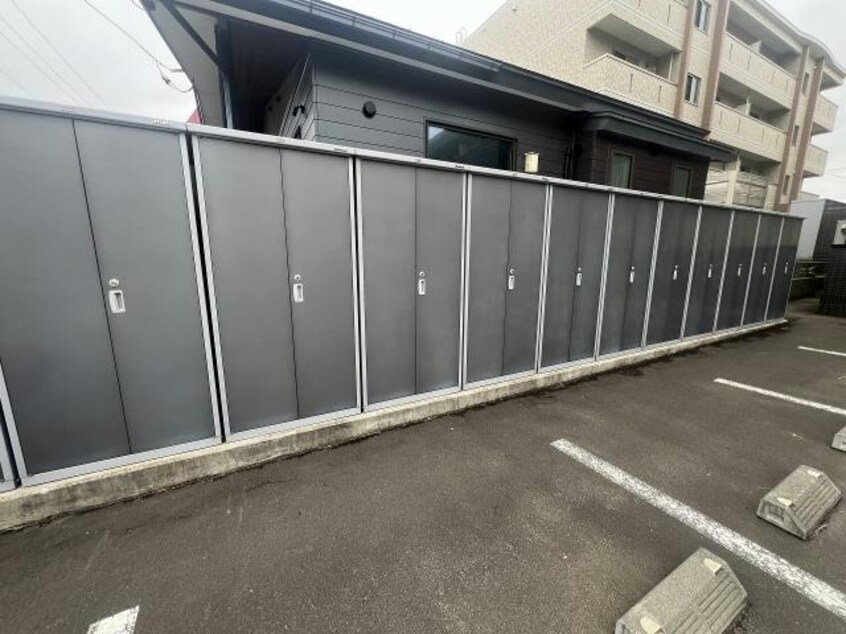  プテロン