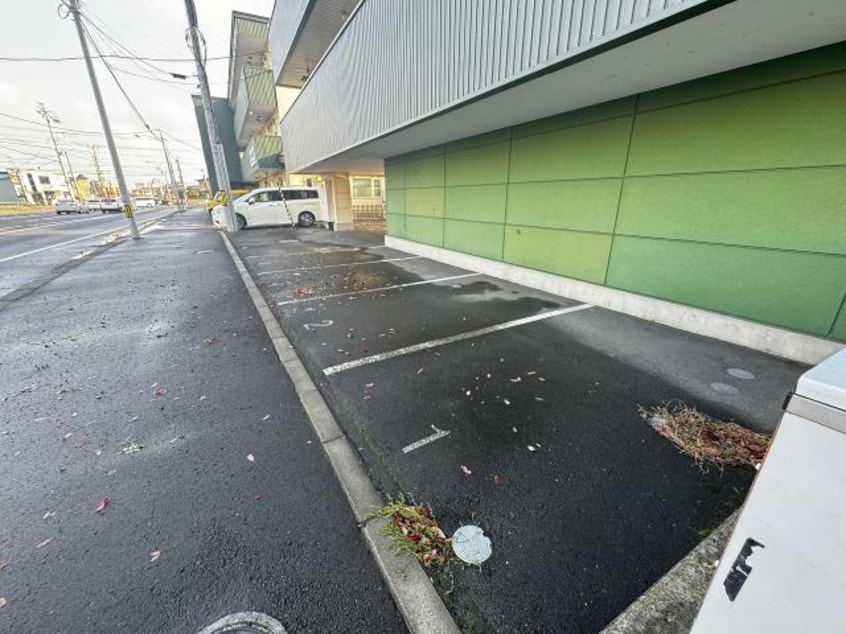  アールズフラット３