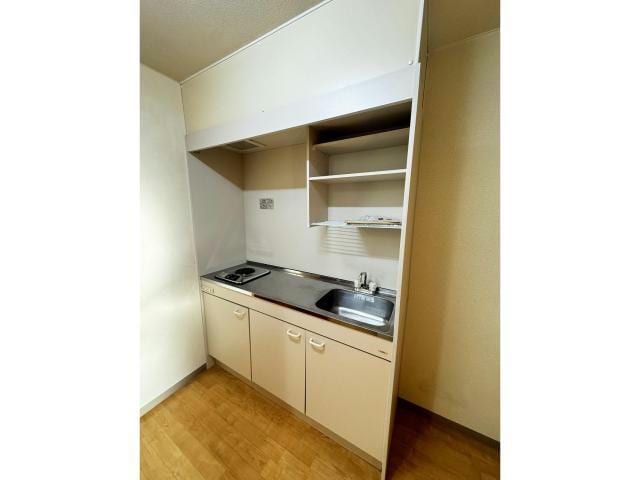  アールズフラット３