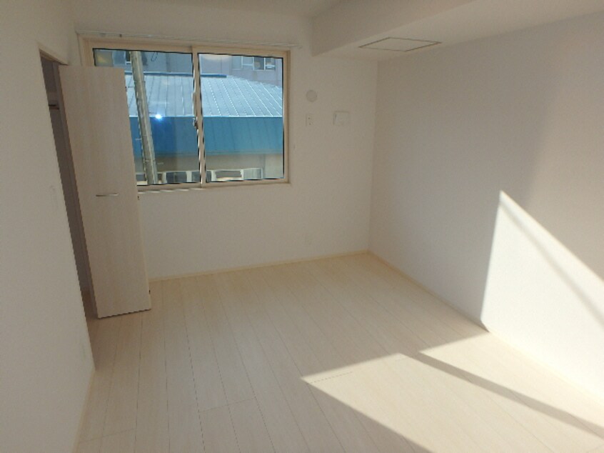 洋室 D-room湯川