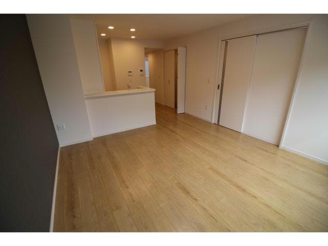  Lechien ルシアン