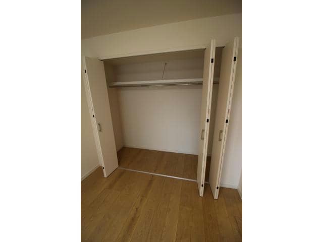  Lechien ルシアン