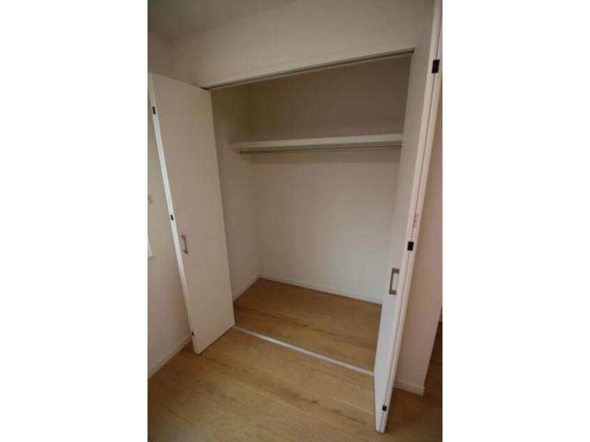  Lechien ルシアン