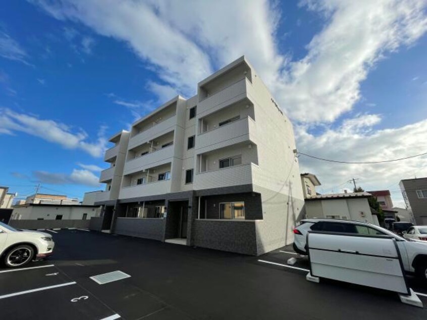  アオイヴィレッジ美原