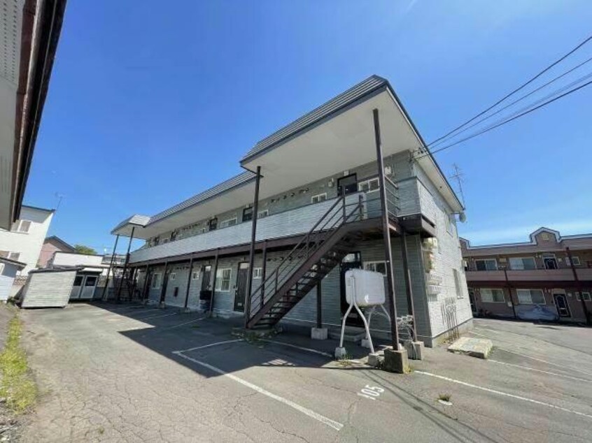 外観 センチュリー七飯