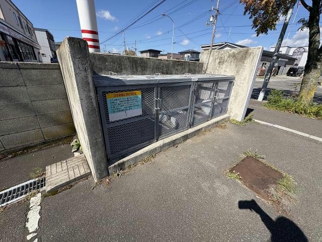  マンション北斗富岡Ⅱ