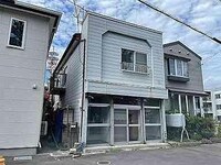 八幡町18番貸家