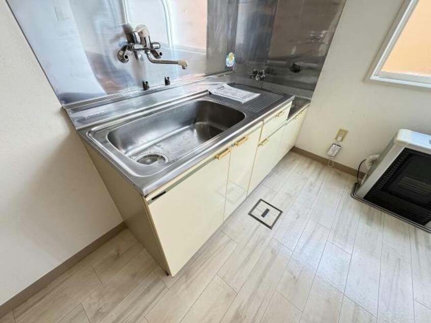  コーポHERO亀田港