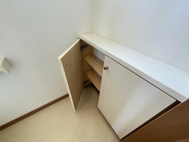  亀田港町1棟2戸貸家