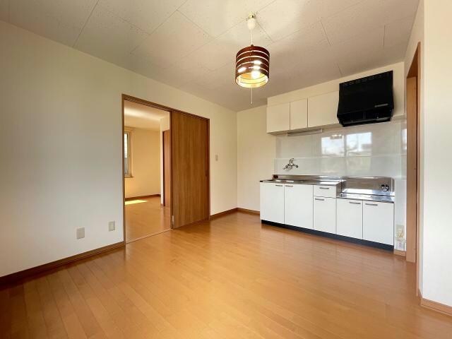  亀田港町1棟2戸貸家