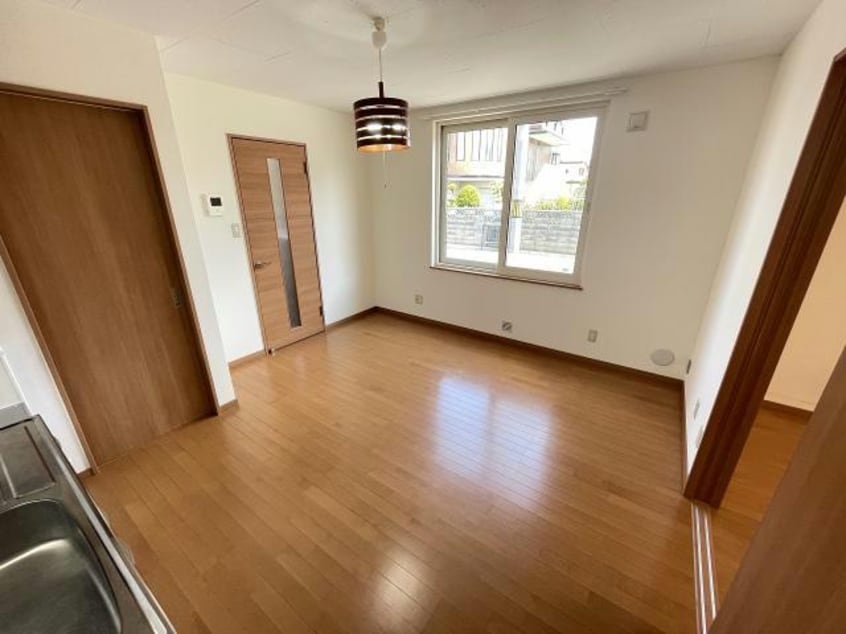  亀田港町1棟2戸貸家