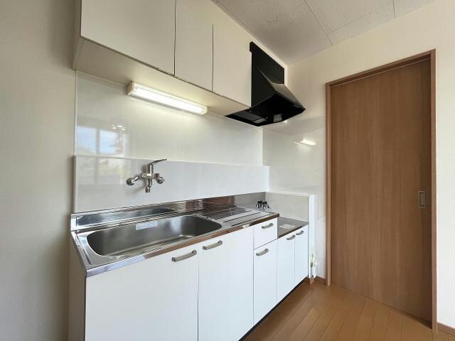  亀田港町1棟2戸貸家