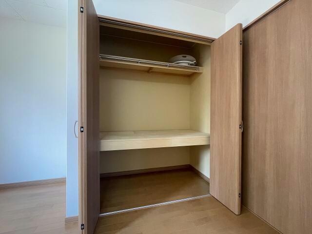  亀田港町1棟2戸貸家