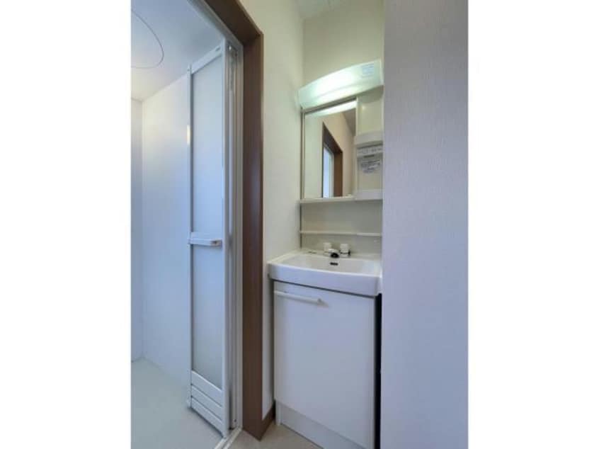  亀田港町1棟2戸貸家