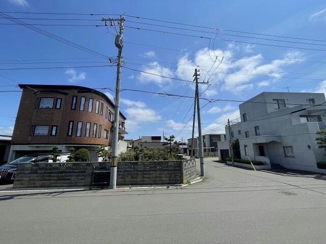  亀田港町1棟2戸貸家