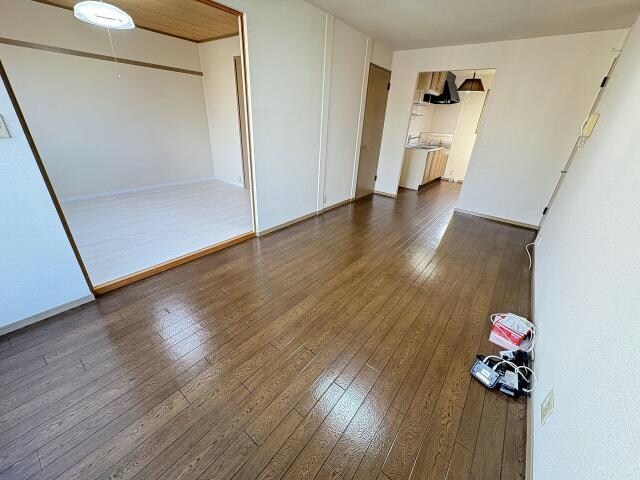  クレセント日の出Ⅱ