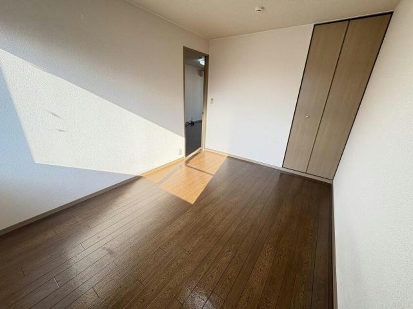  クレセント日の出Ⅱ