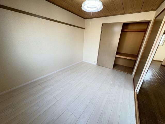  クレセント日の出Ⅱ