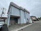 アーニスト館の外観