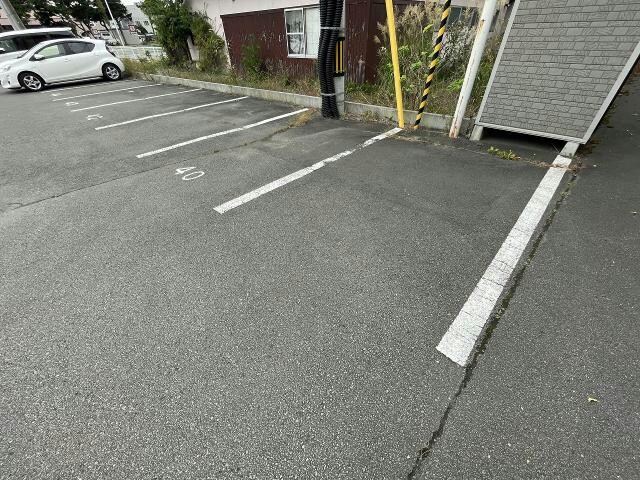  サンエスタシオン湯川