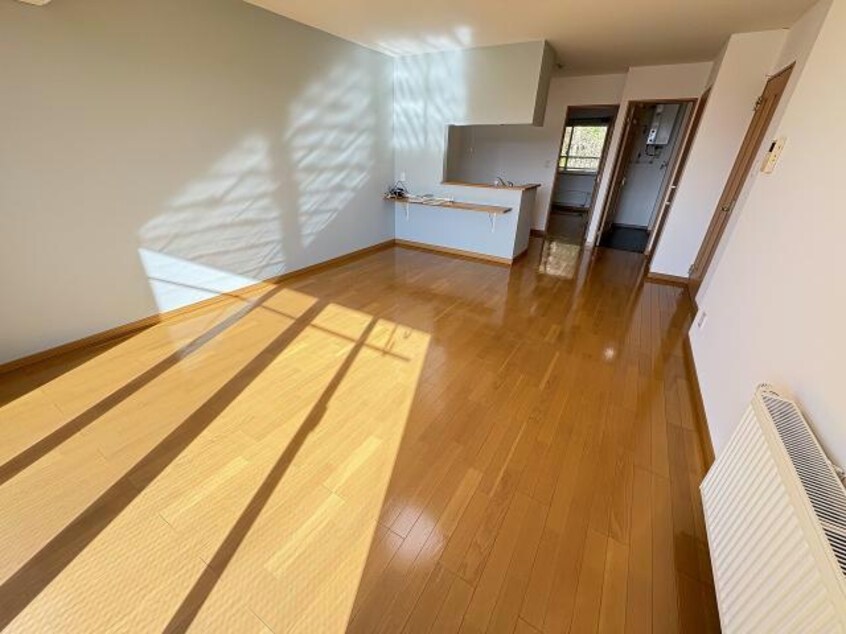  サンエスタシオン湯川