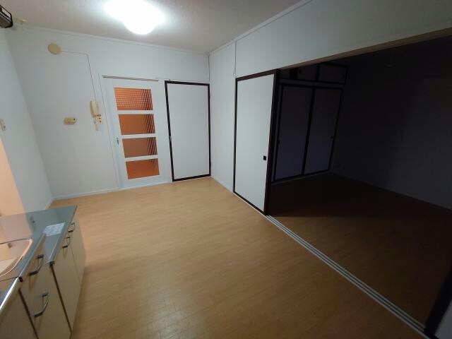  ヴィラナリー函館5号棟