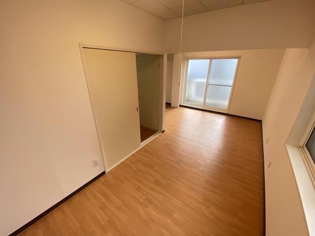  ミリオンパレス深堀