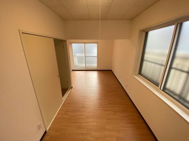  ミリオンパレス深堀