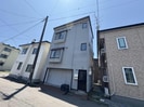 新川町17番2戸1の外観