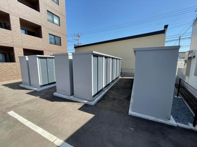  NEW PIAZZA 西桔梗