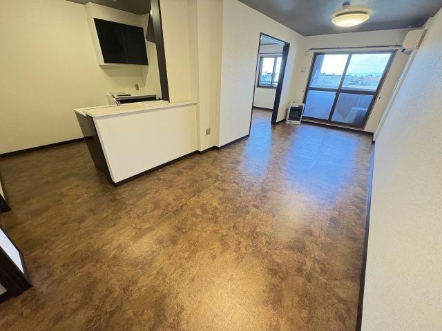  NEW PIAZZA 西桔梗