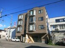 シャルル大手町の外観
