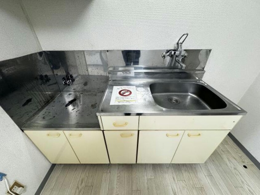  エコーハイツ