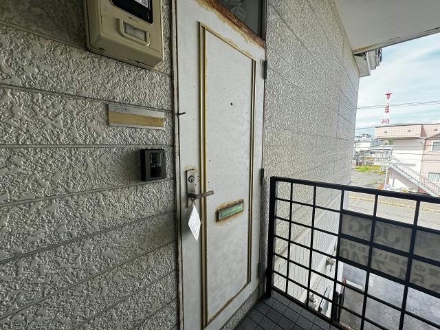  レオパレス千歳C棟
