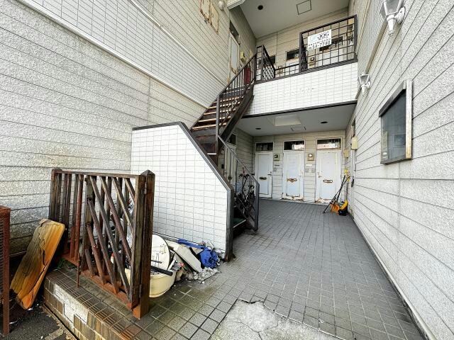  レオパレス千歳C棟