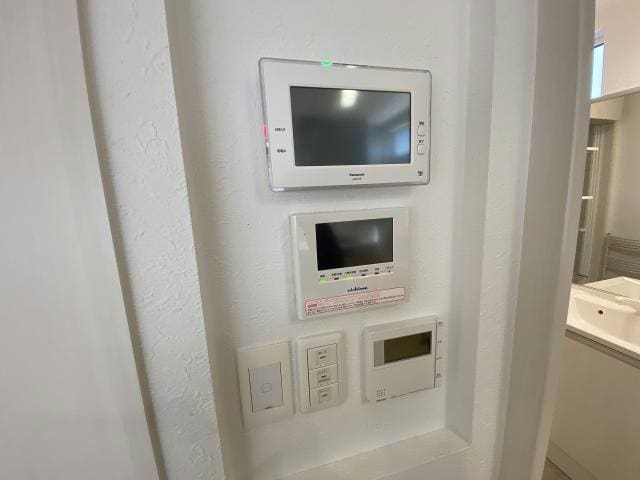  桔梗町435番貸家