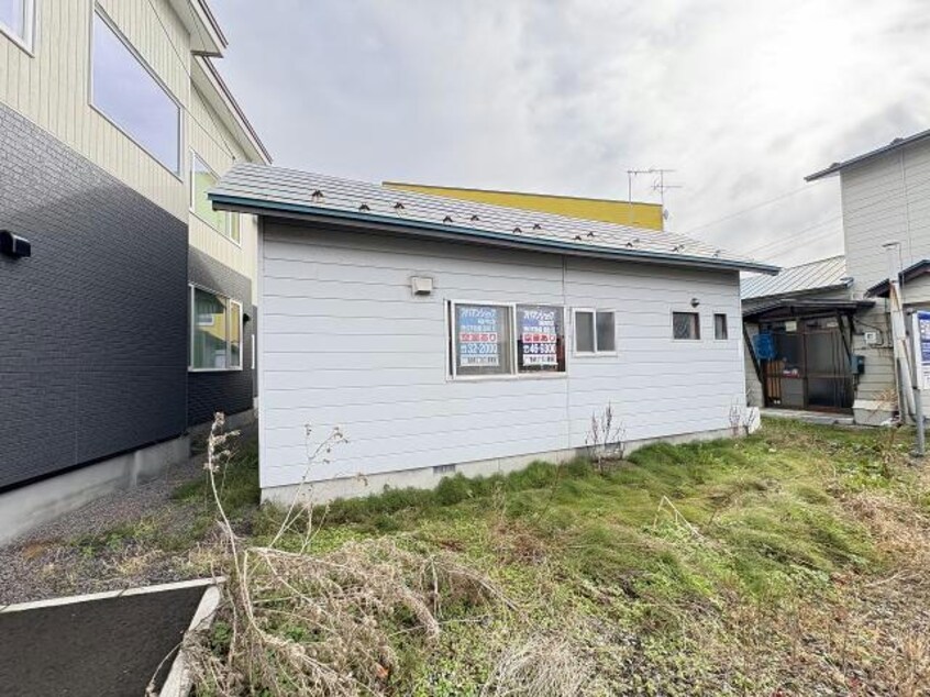  富岡町2丁目23番貸家