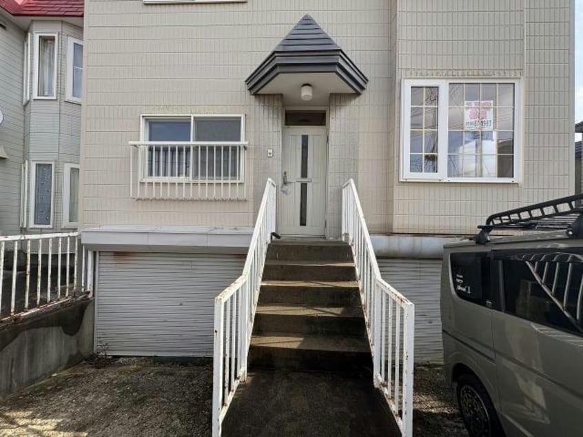  鍛治１棟２戸貸家