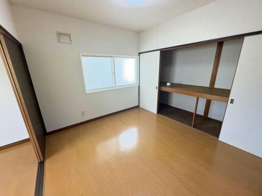  鍛治１棟２戸貸家