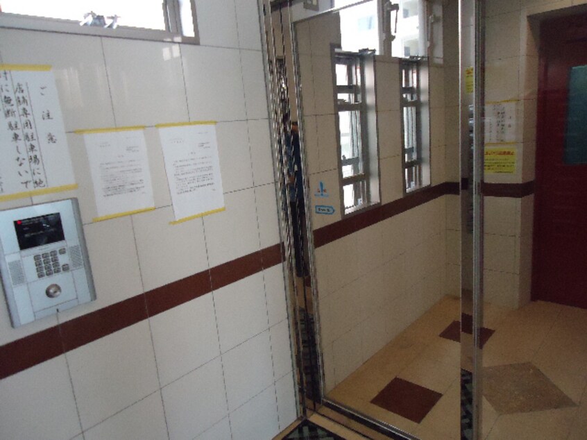  沖縄都市モノレール<ゆいレール>/おもろまち駅 徒歩3分 5階 築15年