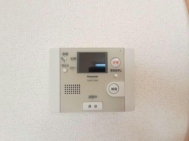  沖縄都市モノレール<ゆいレール>/おもろまち駅 徒歩3分 5階 築15年