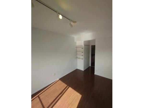  那覇バス（那覇市）/安謝 徒歩3分 5階 築10年