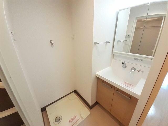  那覇バス（那覇市）/国場 徒歩2分 1階 築5年