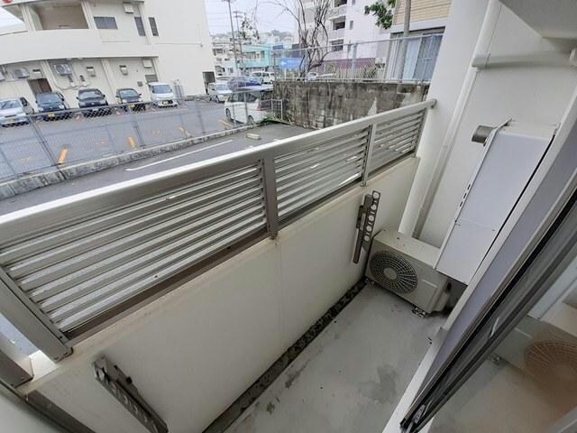  那覇バス（那覇市）/国場 徒歩2分 1階 築5年