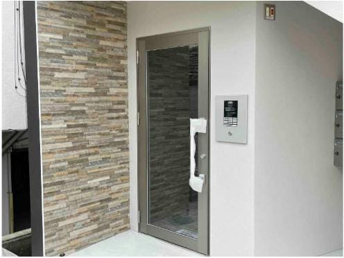  沖縄都市モノレール<ゆいレール>/おもろまち駅 徒歩5分 2階 築2年