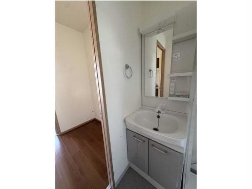  沖縄都市モノレール<ゆいレール>/おもろまち駅 徒歩5分 2階 築2年